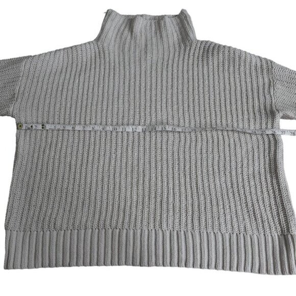 Aerie Chenille Oversized Turtleneck Sweater Cream Beige Size XS - Picture 10 of 12